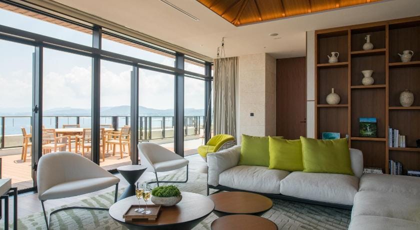 Hyatt Regency Seragaki Island, Okinawa Resort in Okinawa Prefecture