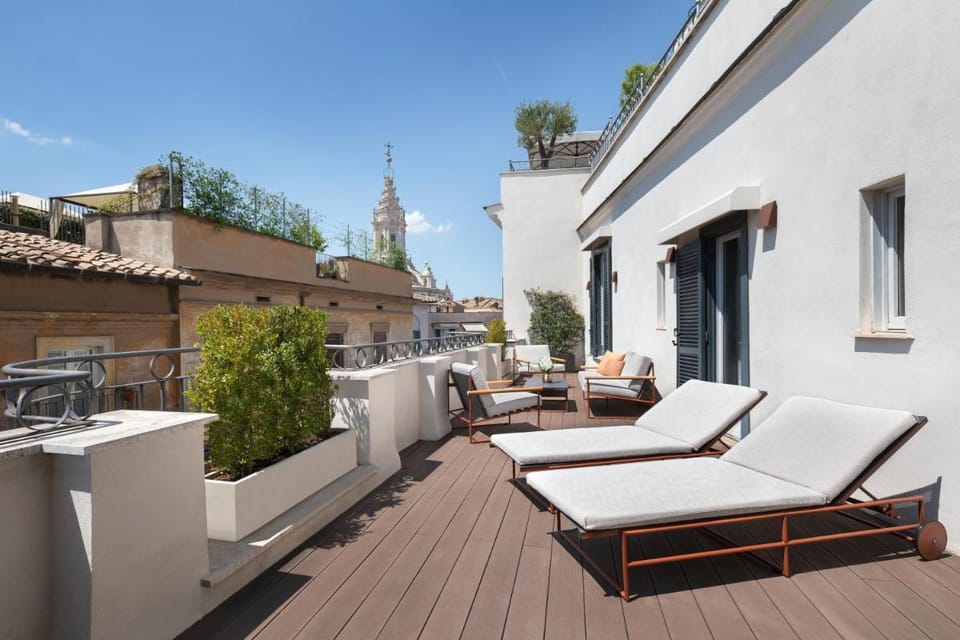 The Pantheon Iconic Rome Hotel, Autograph Collection by Marriott Hotel in Rome