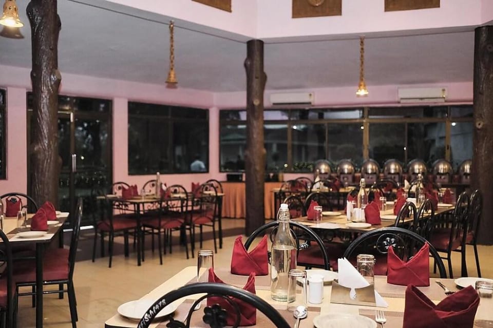 Peerless Resort Mukutmanipur Hotel in West Bengal