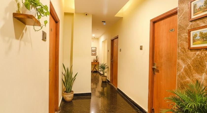 OYO 11965 Krishna Guest House Hotel in Kolkata