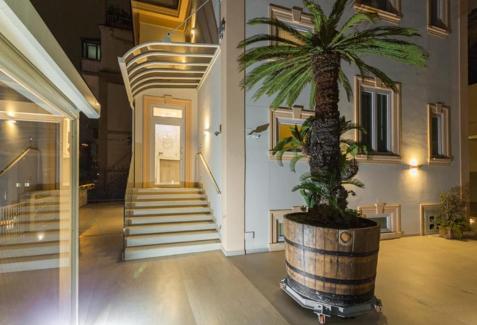 Buono B&B Bed and Breakfast in Naples