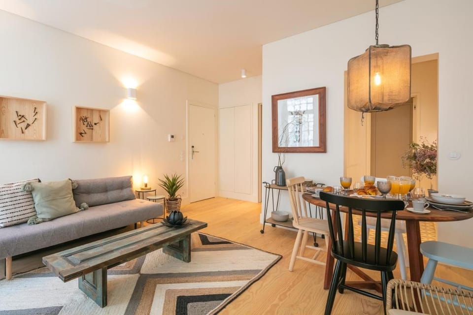 Almaria - Officina Real Apartments | Chiado Apartment in Lisbon