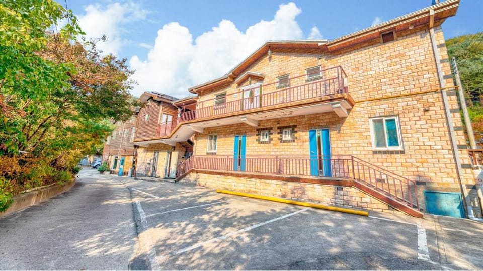 Gapyeong Rainbow Pension Bed and Breakfast in Gyeonggi-do