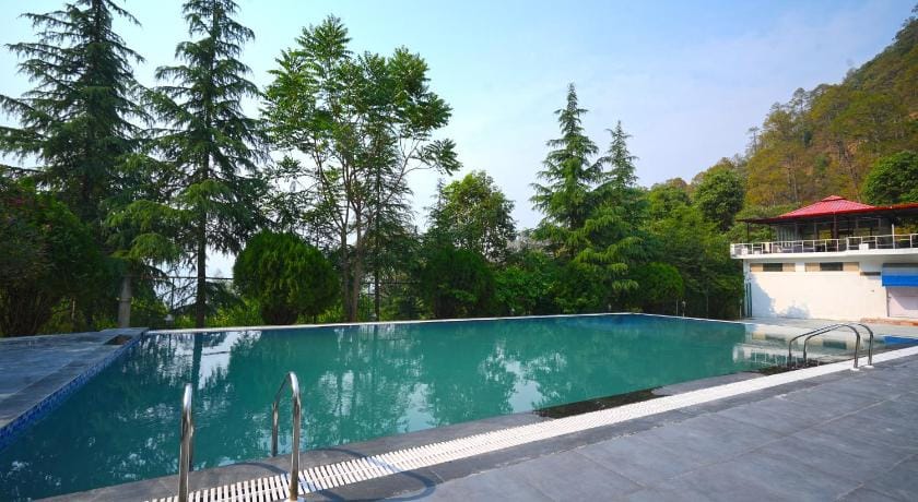 Tehri Club and Resorts Hotel in Uttarakhand