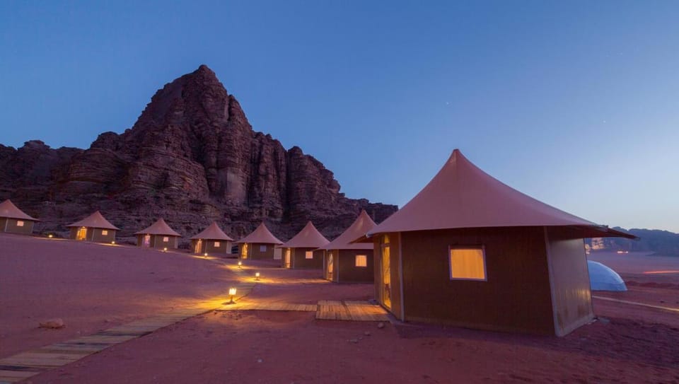 Memories Aicha Luxury Camp Luxury tent in South District