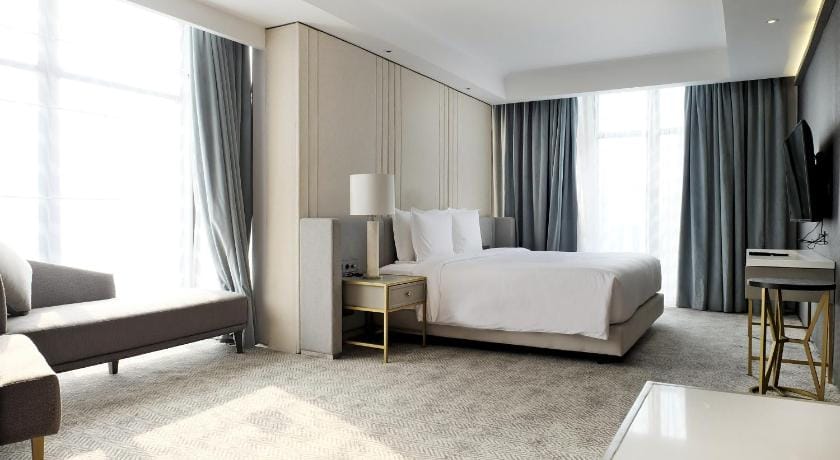 Goodrich Suites Jakarta Hotel in South Jakarta City