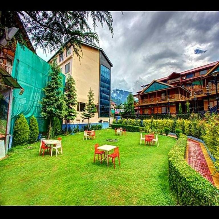 Daffodil Cottages By RHG Hospitality Hotel in Manali
