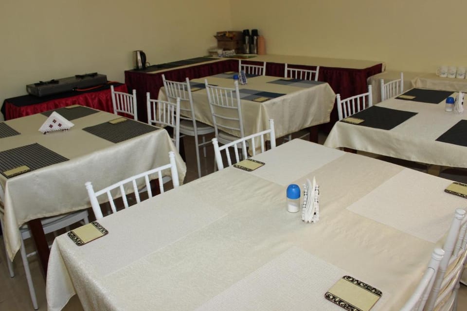 Gees Inn Bed and Breakfast in Kenya