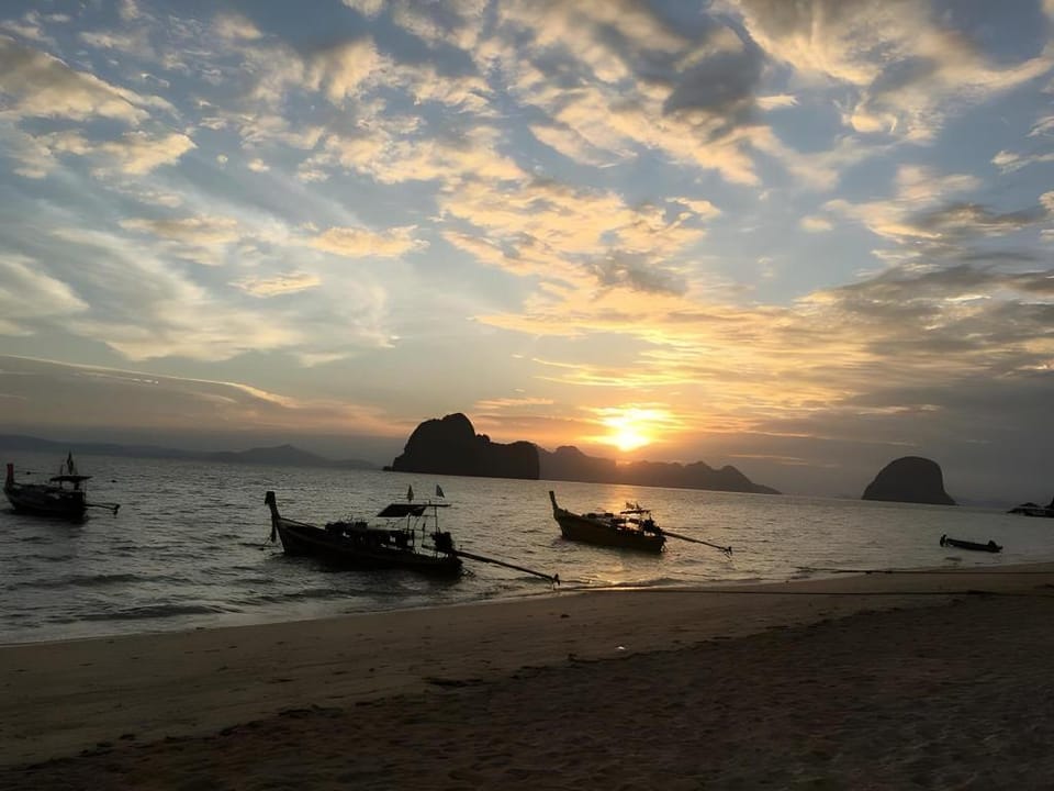 Koh Ngai Camping Restaurant @ Bar Campground/ 
RV Resort in Krabi Changwat