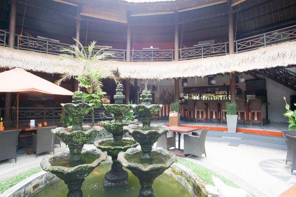 Taman Unique Hotel Senggigi Hotel in Batu Layar