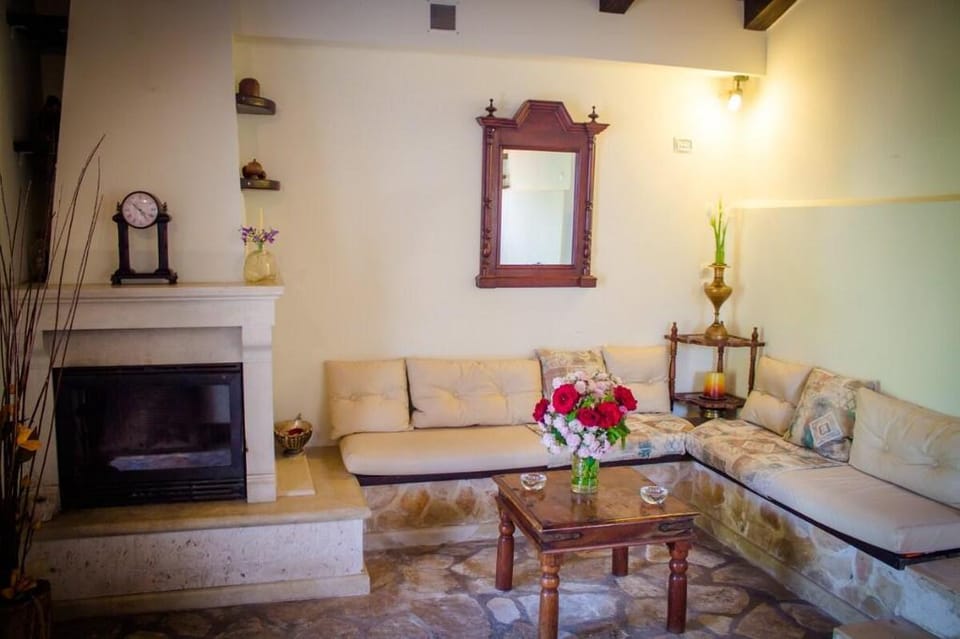 Gioia Traditional House Vacation rental in Peloponnese, Western Greece and the Ionian