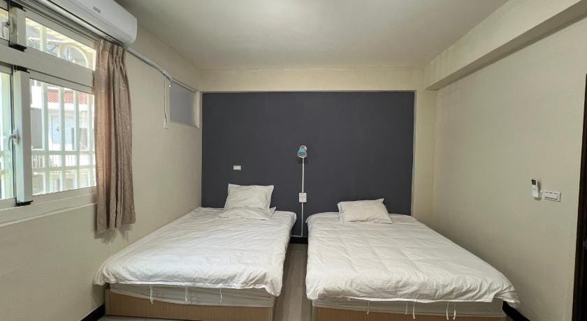 Kinmen Backpacker Bed and Breakfast in Xiamen
