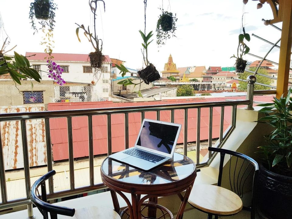 Fancy Guest House Hotel in Phnom Penh Province