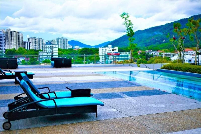 The Landmark by Katana 3 Bedroom Seaview @Gurney Apartment in Tanjung Bungah