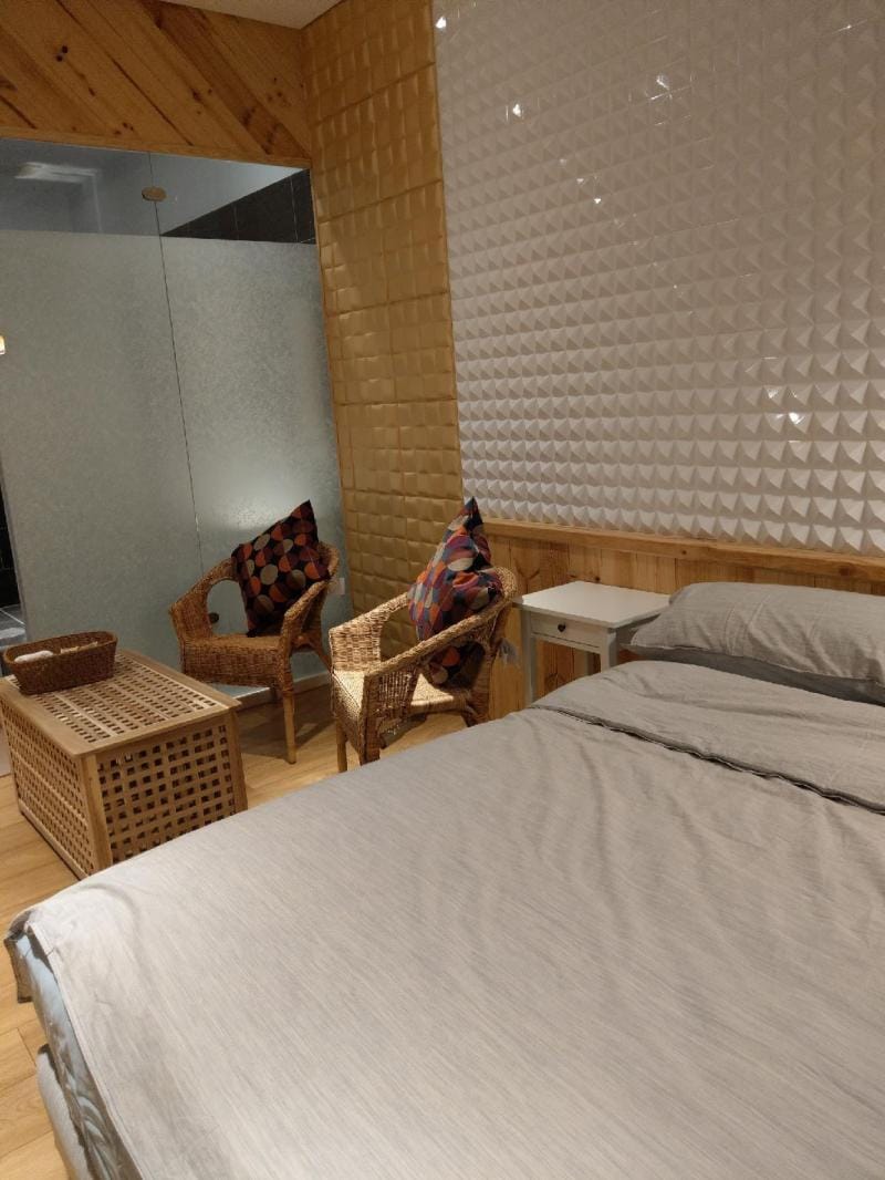 Smarty Zhì Lǚ Nantou Line @Nantou tel 0903239123 PayPal Vacation rental in Fujian