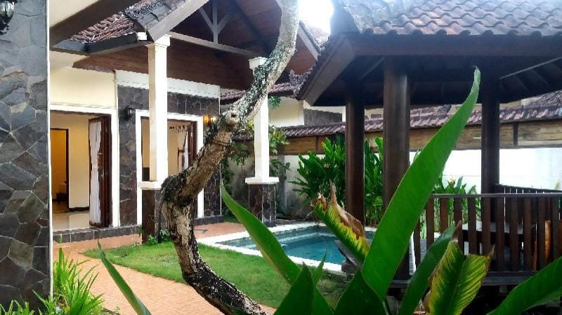 Private Pool Villa with 2 Bedroom in Bukit Ungasan Villa in Bali