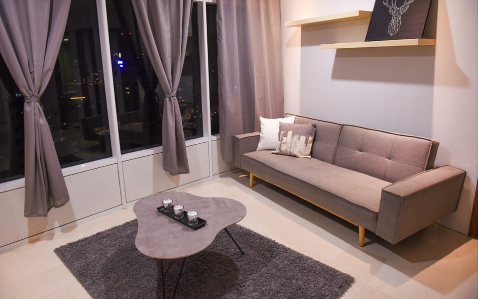 Vortex Suites KLCC | Luxurious 3BR KL Tower View Apartment in Federal Territory of Kuala Lumpur