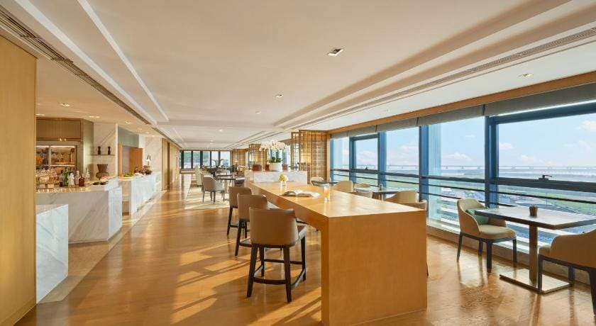 Hyatt Regency Shenzhen Airport Hotel in Shenzhen