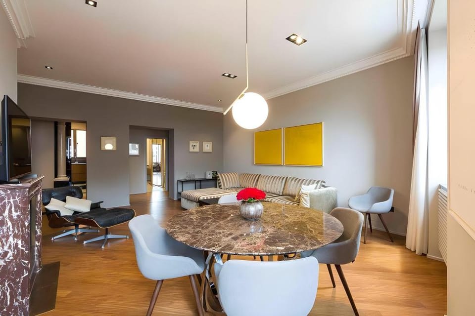 Amazing View Colosseo Apartment in Rome
