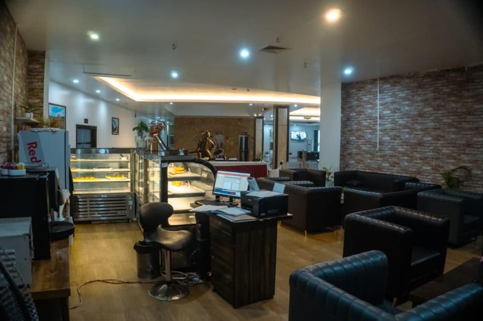 Donyi Polo International Hotel Hotel in India