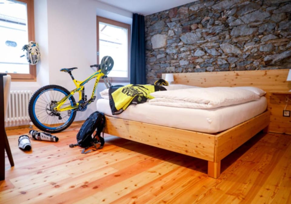 Bed&Bike Tremola San Gottardo Hotel in Airolo