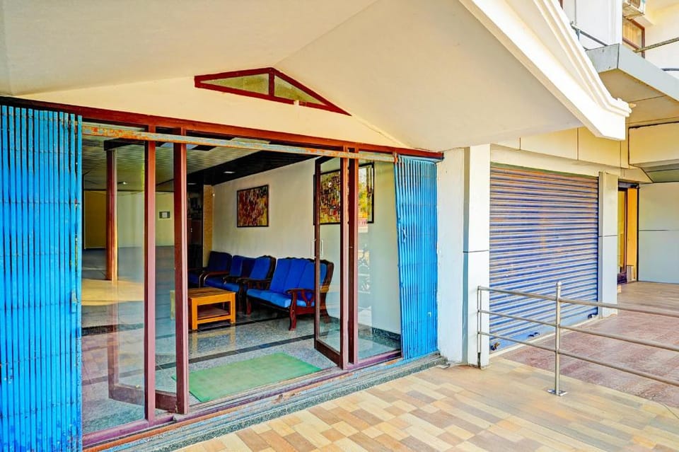Super Townhouse Madikeri Fort Formerly Hotel Raj Hotel in Madikeri