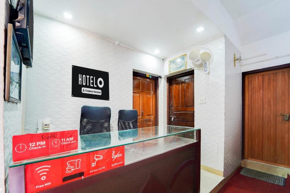 Hotel O Aluva Town Hotel in Kochi