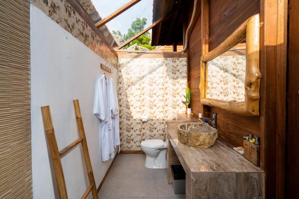 Radiance Sunset Villas Lembongan Bed and Breakfast in Nusapenida