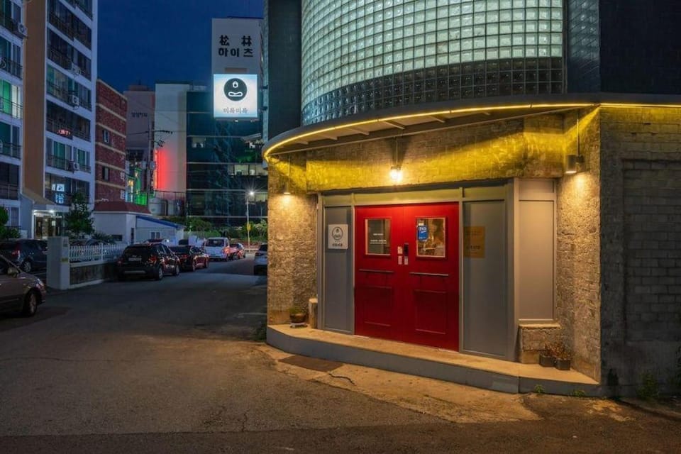 Mireuk Mireuk Beer Hostel Hotel in South Korea