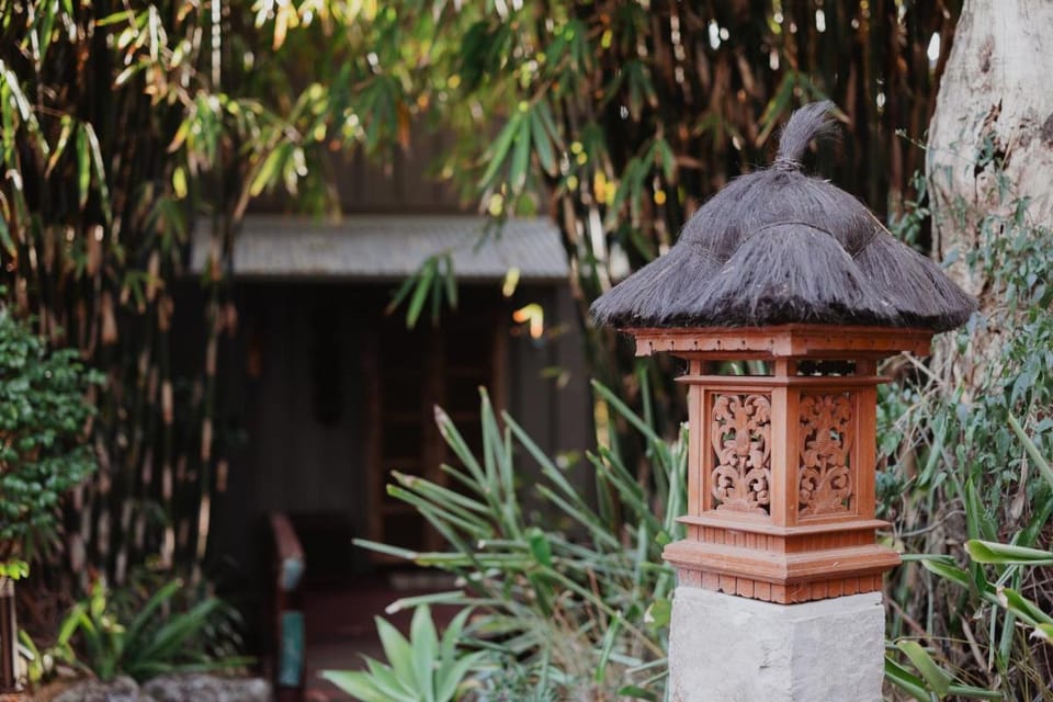 Taman Sari Sunshine Coast Romantic Pet-Friendly Hinterland Retreat Bed and Breakfast in Mapleton