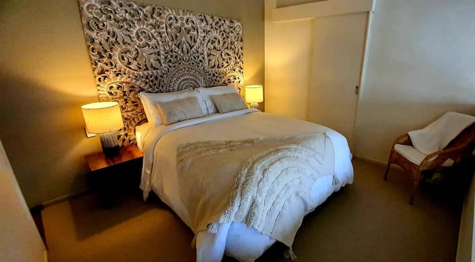 Taman Sari Sunshine Coast Romantic Pet-Friendly Hinterland Retreat Bed and Breakfast in Mapleton