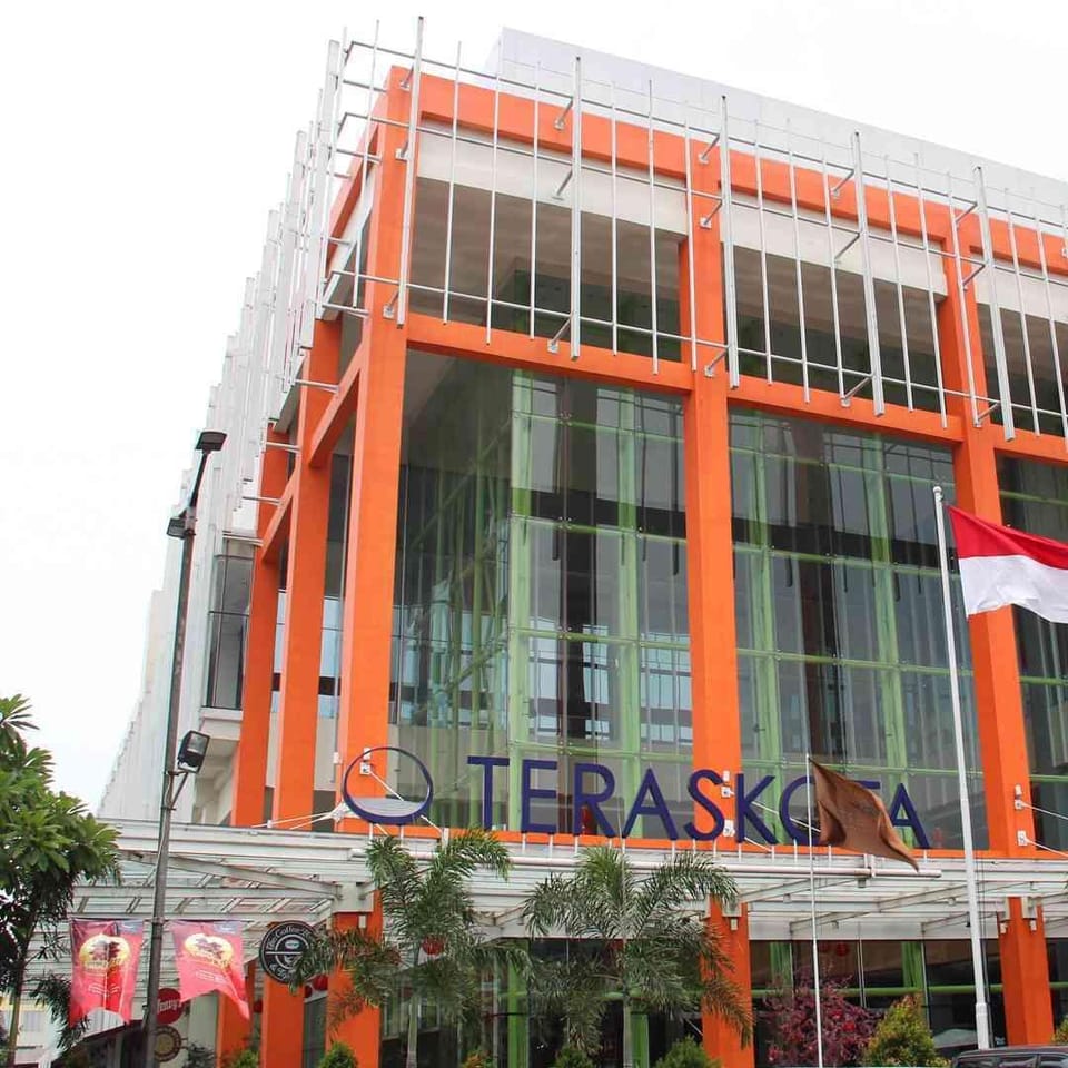 Guest Rooms @ Rumah Anggrek BSD City Vacation rental in West Java