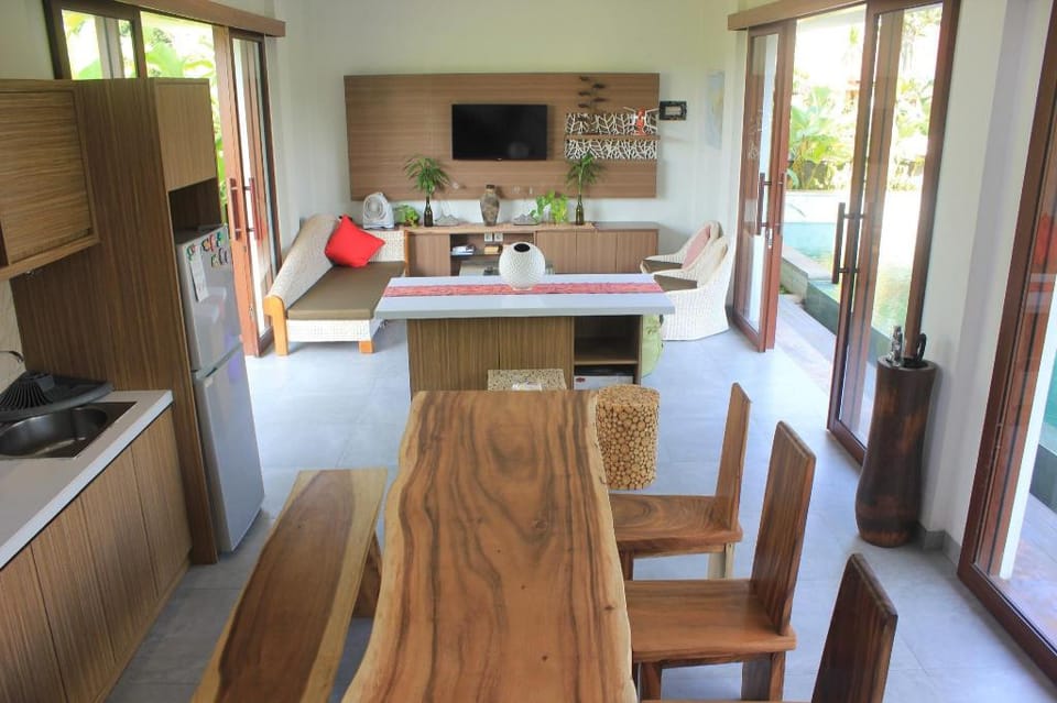 Aranata Ubud Stunning Cozy 4BR-Private Pool Villa Villa in Tampaksiring