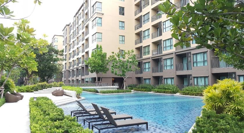 Rain Cha-am Pool view by Obbset Apartment in Thailand