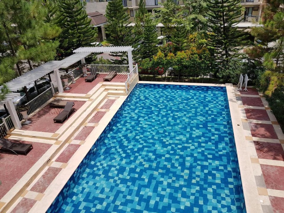 Heart of the City Studio Queen Bed  Apartment in Davao City