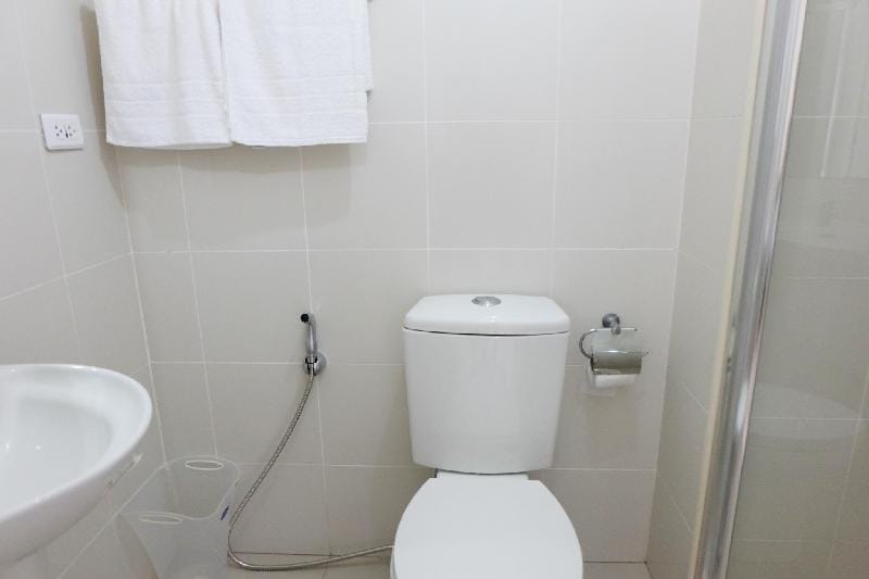 Relaxing Coastal BR (WiFi+Netflix+UV+Air Filter) 2 Apartment in Tagaytay