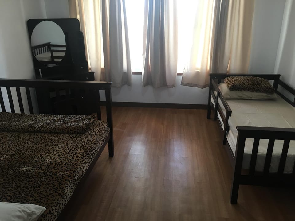 Mines View Park Apartments Apartment in Baguio