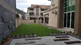 Greenlane98 @ 4 Room / 5 Bath / 23 Pax   Vacation rental in George Town