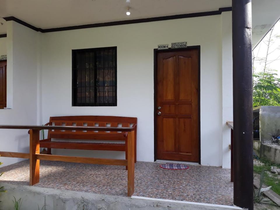 Gardenview room 1 Apartment in General Luna