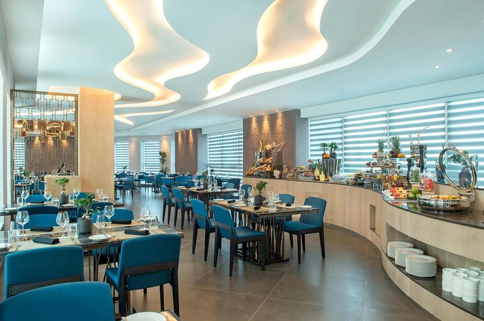Grand Mercure Business Bay Hotel in Dubai