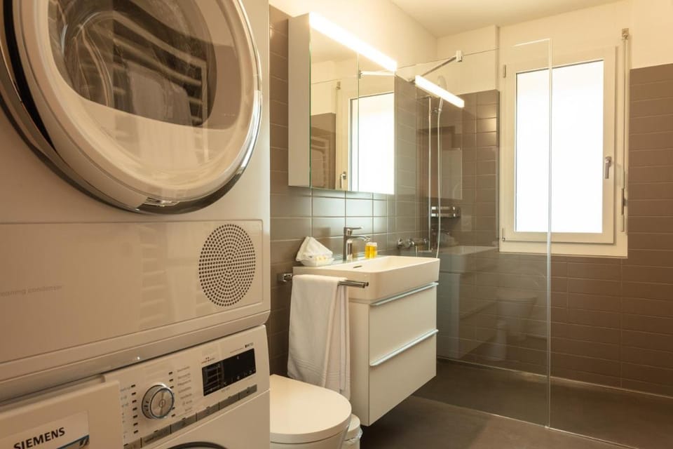 EMA House Serviced Apartments Superior Downtown Apartment in Zurich City