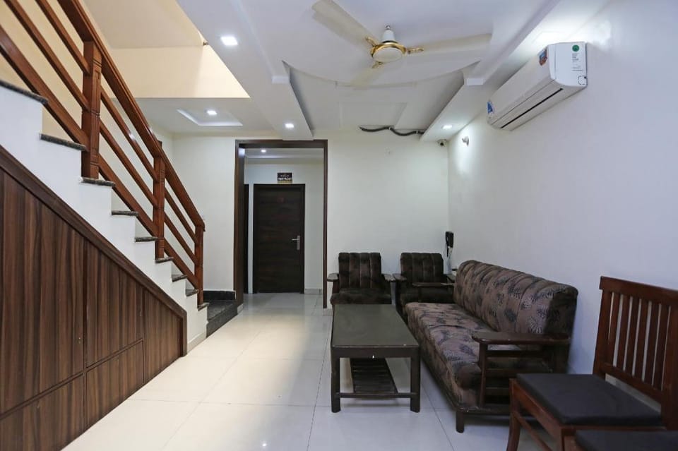 Hotel Sea Hotel in Punjab, India