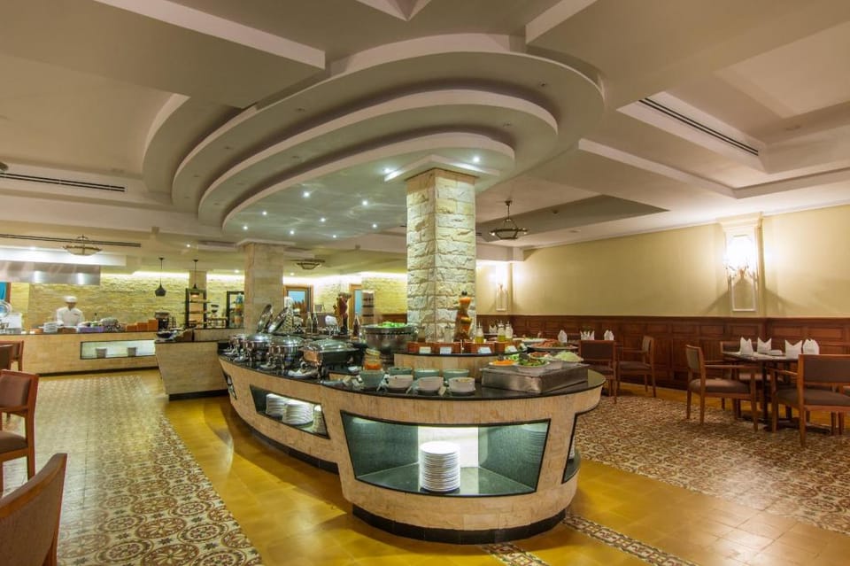 Angkor Palace Suite & Villa Resort in Krong Siem Reap