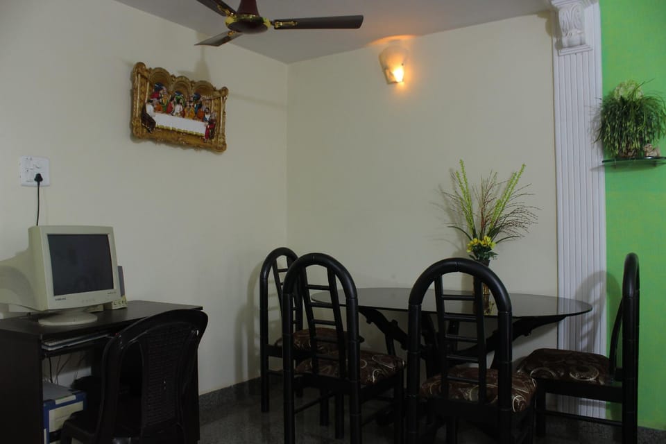 DELUXE ROOM IN POSH VILLA Vacation rental in Benaulim