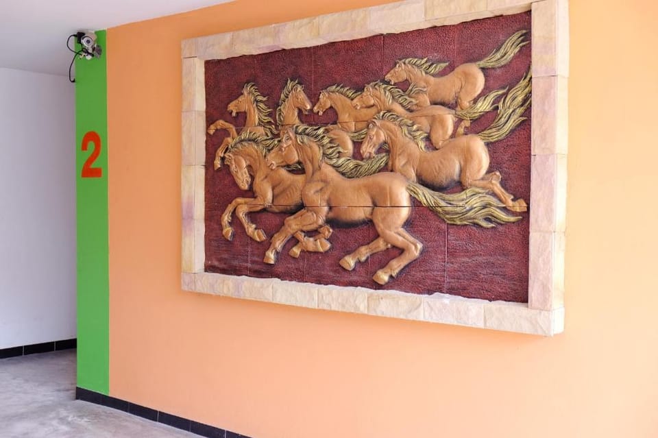 111 Mansion Roiet Apartment in Laos