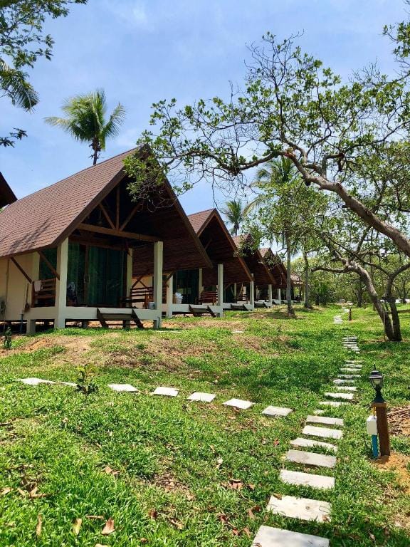 Phayamas Private Beach Resort Resort in Ko Phayam