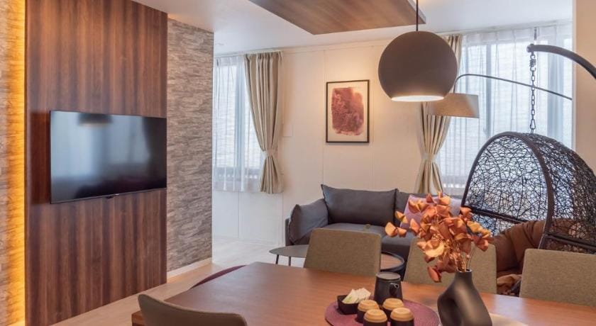 Bijou Suites Sorriso Apartment in Osaka