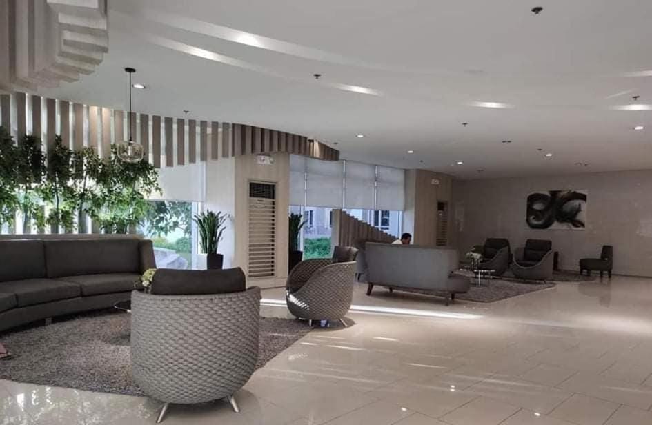 Grace Residences near BGC Apartment in Makati