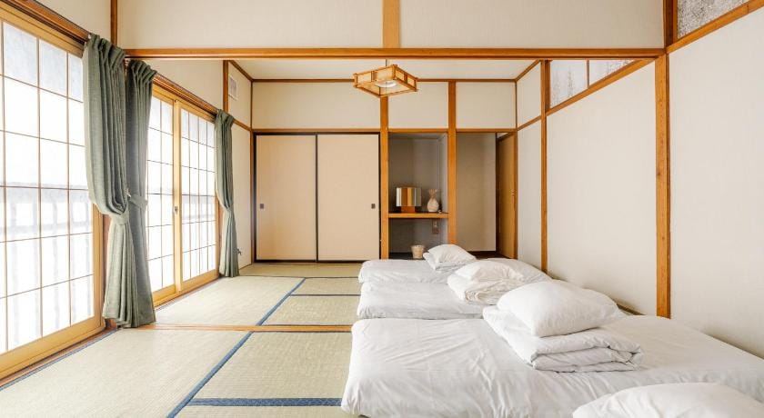 Hunters Gate: Ski In/Out Whole Lodge Rental, Pets OK Vacation rental in Nagano Prefecture