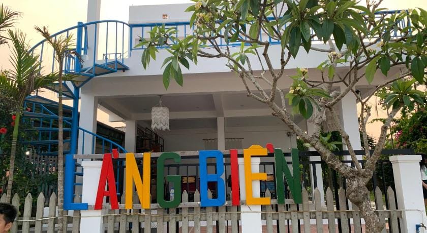 Làng biển Homestay Hotel in Vietnam